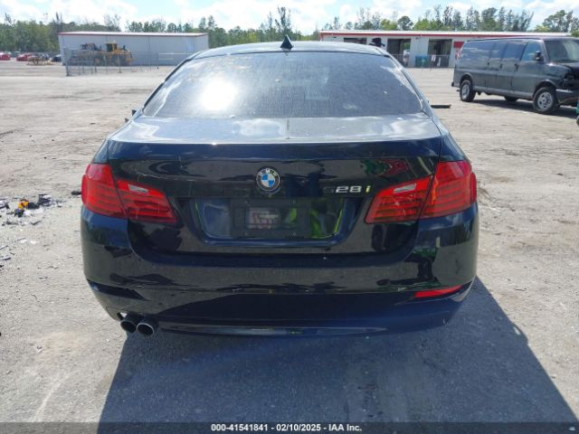 WBA5A5C5XGD528376 BMW 528I