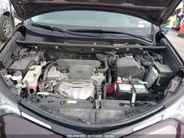 2T3RFREV6JW857693 Toyota Rav4 Adventure/xle