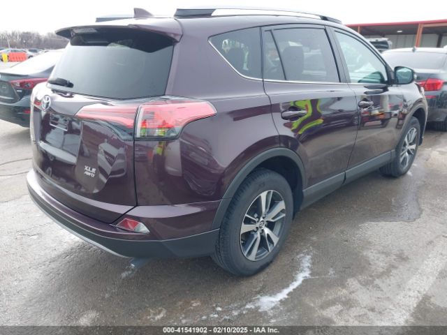 2T3RFREV6JW857693 Toyota Rav4 Adventure/xle