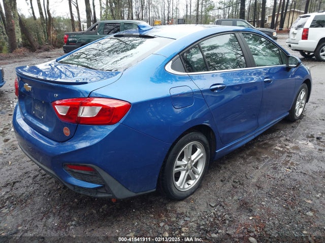 1G1BE5SMXH7241664 Chevrolet Cruze Lt Auto