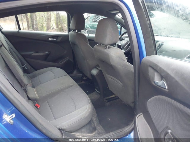 1G1BE5SMXH7241664 Chevrolet Cruze Lt Auto