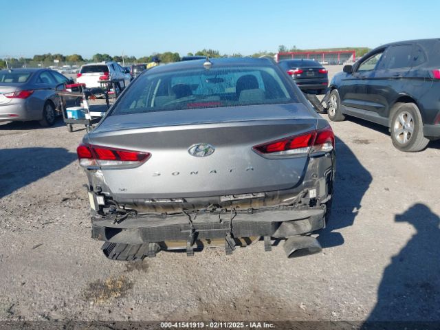 5NPE24AF7JH697309 Hyundai SONATA SE
