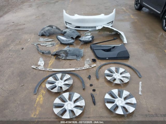 7SAYGDEE0PF827201 Tesla Model Y Awd/long Range Dual Motor All-wheel Drive