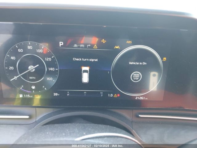 KNDNE5H31R6318898 KIA Carnival Mpv Sx