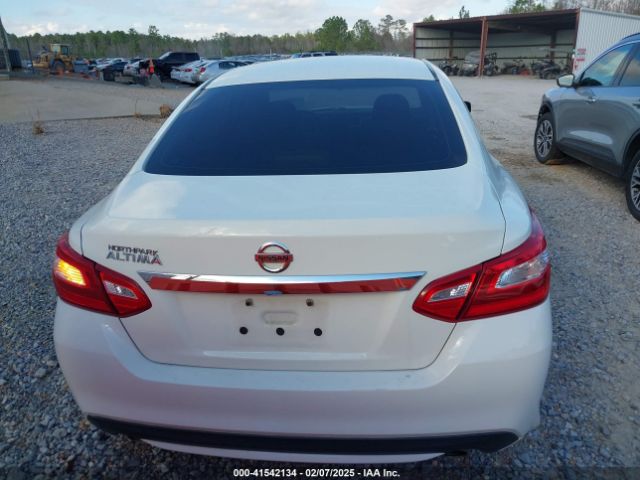 1N4AL3AP1HC299216 Nissan Altima 2.5 S