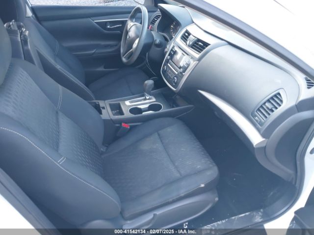 1N4AL3AP1HC299216 Nissan Altima 2.5 S
