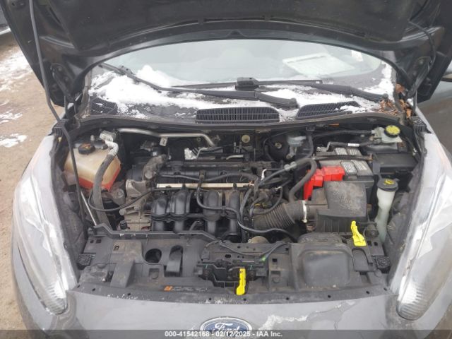 3FADP4EJ5JM100640 Ford FIESTA SE