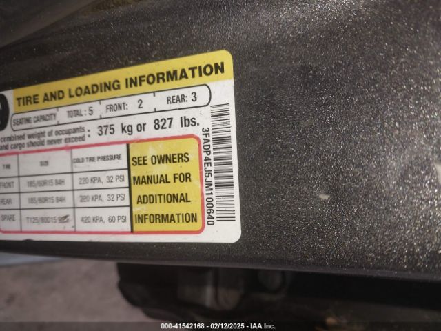 3FADP4EJ5JM100640 Ford FIESTA SE