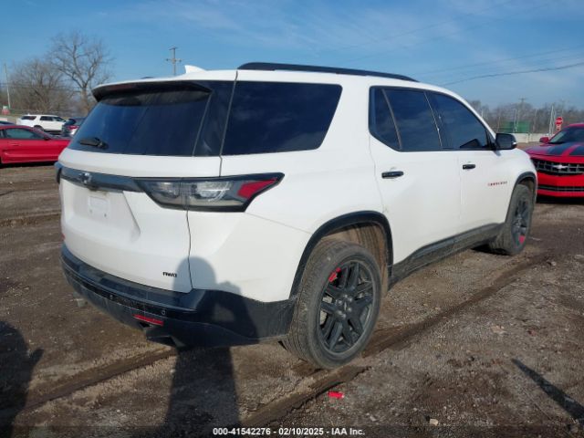 1GNEVJKW8JJ127807 Chevrolet Traverse Premier
