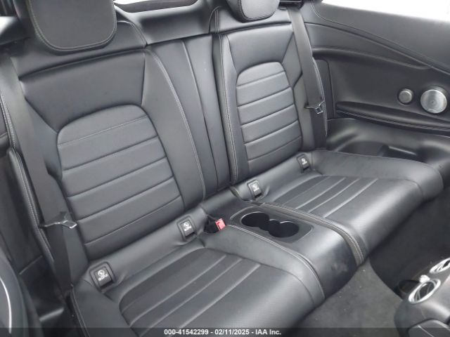 WDDWK4KB2JF657977 Mercedes-Benz C 300 4matic