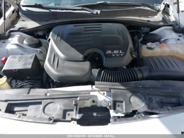 2C3CCAEG7KH566112 Chrysler 300 Limited