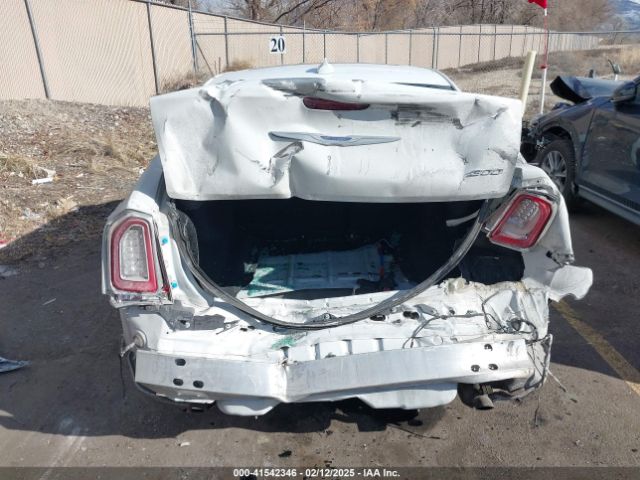 2C3CCAEG7KH566112 Chrysler 300 Limited