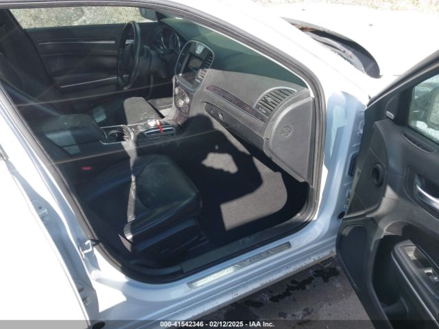2C3CCAEG7KH566112 Chrysler 300 Limited