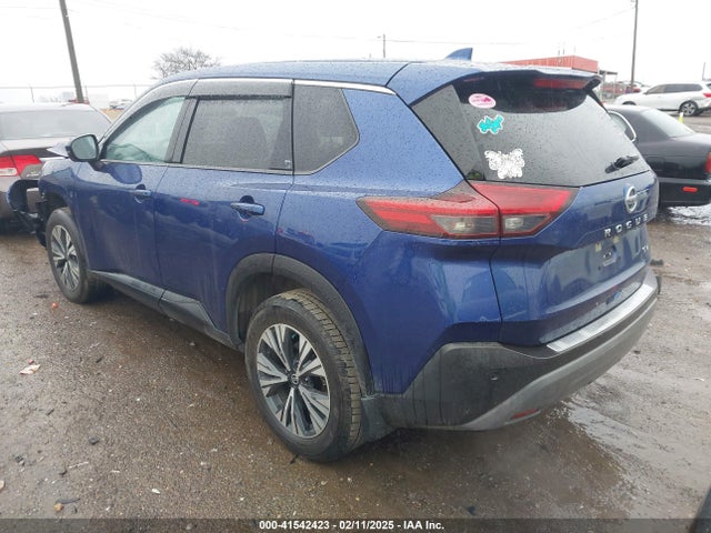 JN8AT3BA1MW008599 Nissan Rogue Sv Fwd