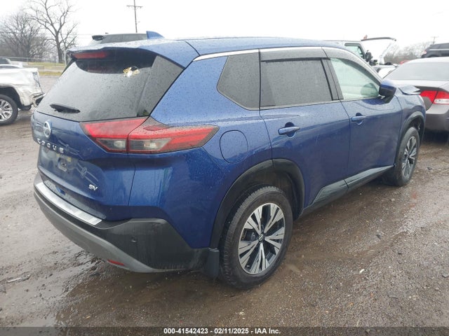 JN8AT3BA1MW008599 Nissan Rogue Sv Fwd