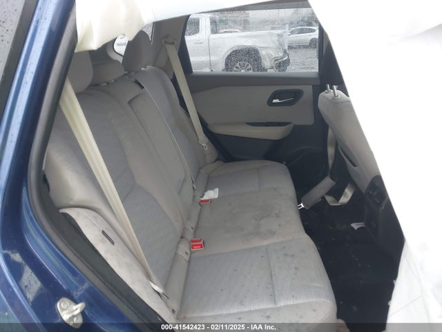 JN8AT3BA1MW008599 Nissan Rogue Sv Fwd