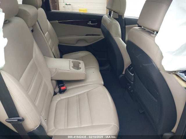 5XYPH4A13HG278046 KIA Sorento 2.0t Ex