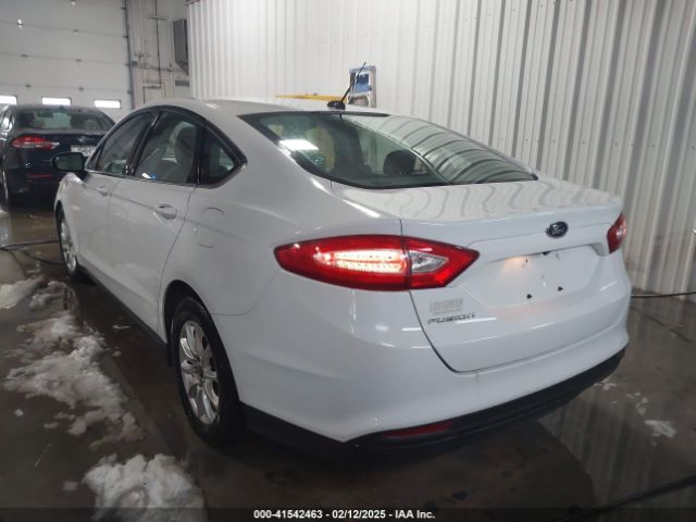 3FA6P0G72GR280397 Ford FUSION S
