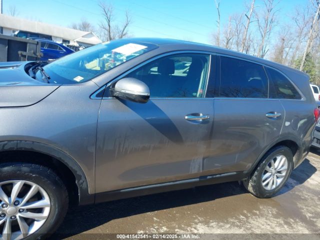 5XYPG4A33HG209703 KIA Sorento 2.4l L