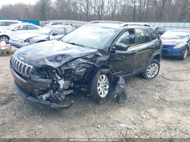 1C4PJLCBXKD490470 Jeep Cherokee Latitude Fwd