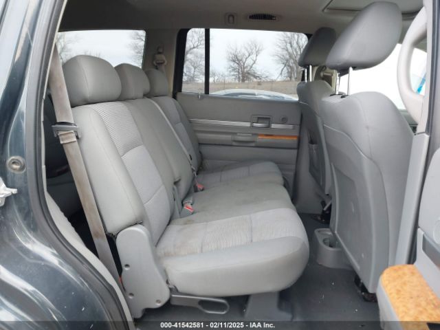 2008 CHRYSLER ASPEN 1A8HW58N48F111831 Photo 7