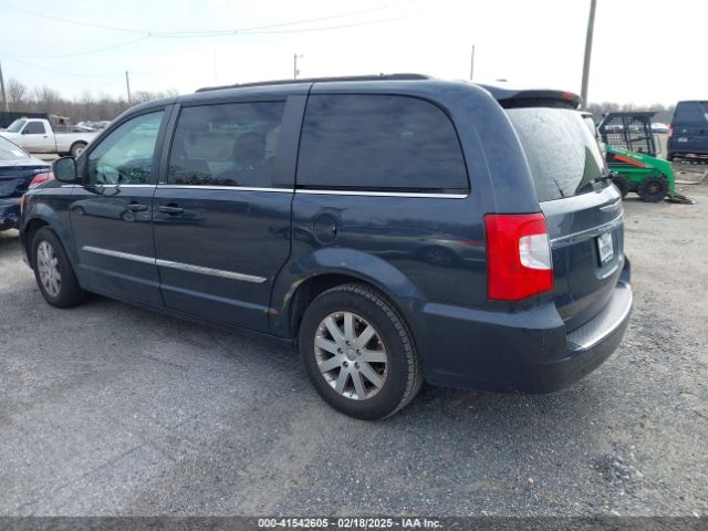 2014 CHRYSLER TOWN & COUNTRY 2C4RC1BG5ER329045 Photo 2