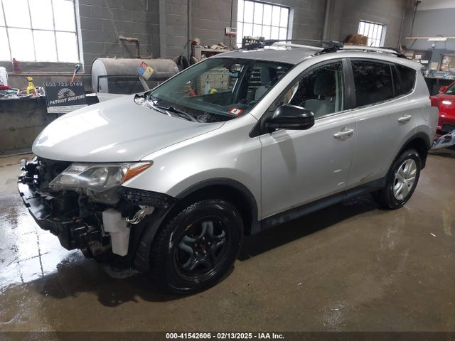 JTMBFREV5FJ029691 Toyota RAV4 LE