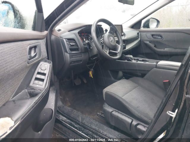 JN8AT3AA4MW010302 Nissan Rogue S Fwd