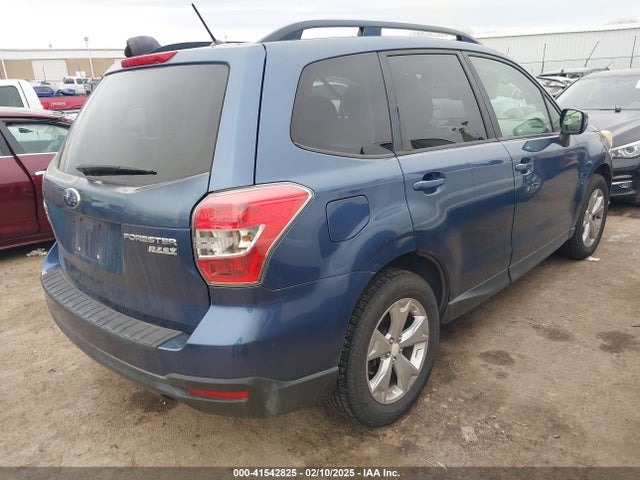 Subaru Forester 2.5i Premium 2014 JF2SJADC7EH402124 Image 4