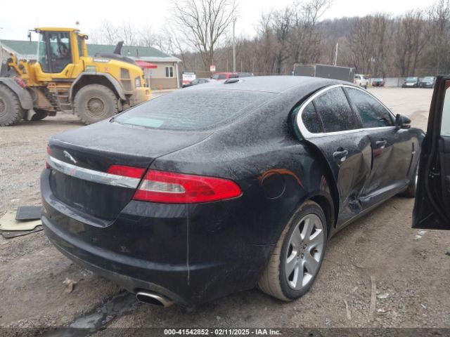 2011 JAGUAR XF SAJWA0FB3BLR84778 Photo 3
