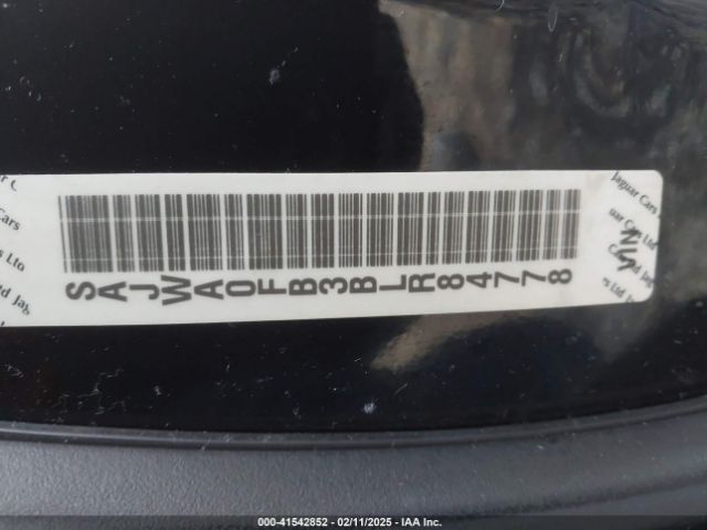 2011 JAGUAR XF SAJWA0FB3BLR84778 Photo 8