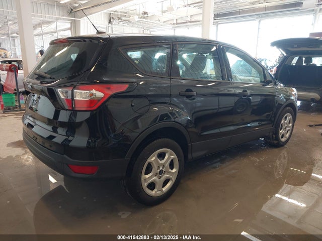 1FMCU0F79JUB96547 Ford ESCAPE S