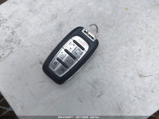 2C4RC1EG7HR763788 Chrysler Pacifica Touring-l Plus