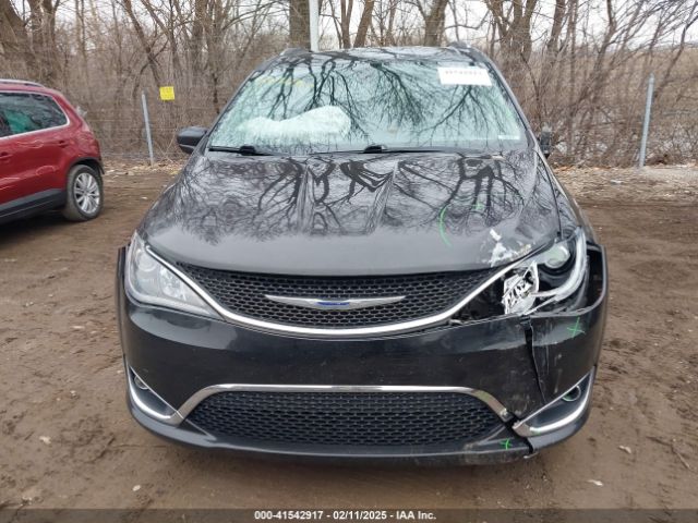 2C4RC1EG7HR763788 Chrysler Pacifica Touring-l Plus