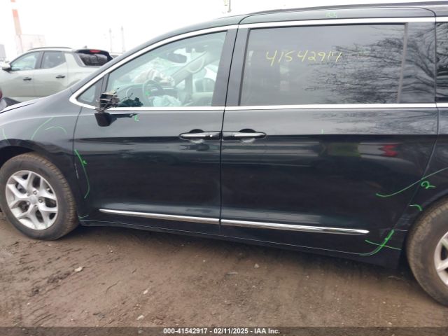 2C4RC1EG7HR763788 Chrysler Pacifica Touring-l Plus