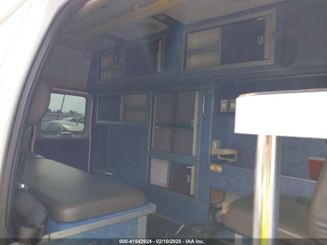 1FDSS3EL7EDB15214 Ford E-350 Super Duty Commercial