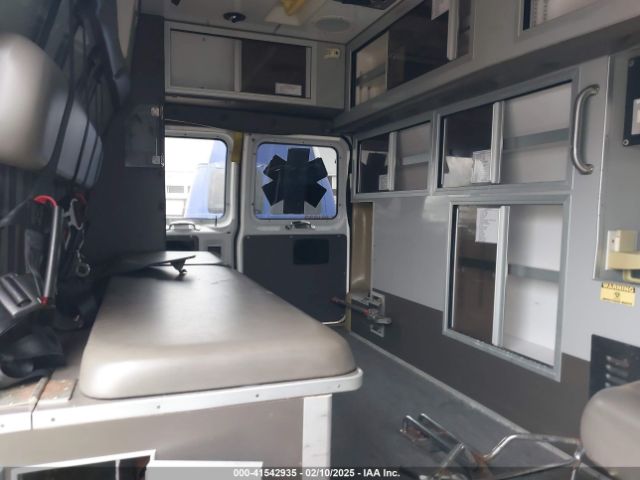 1FDSS3ES3EDA47159 Ford E-350 Super Duty Commercial