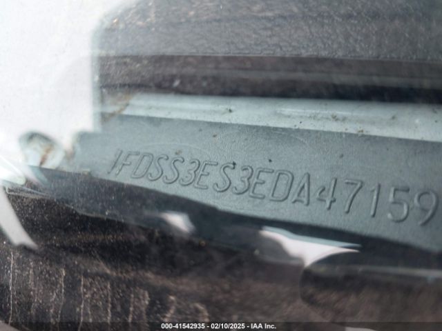 1FDSS3ES3EDA47159 Ford E-350 Super Duty Commercial