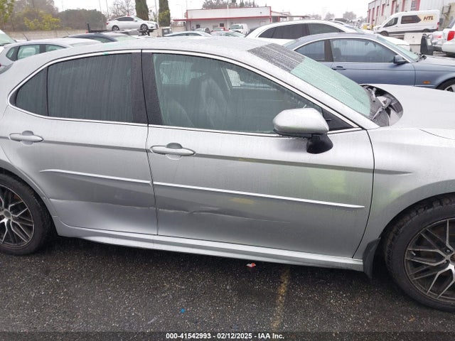 Toyota CAMRY SE 2018 4T1B11HK4JU657553 Image 13