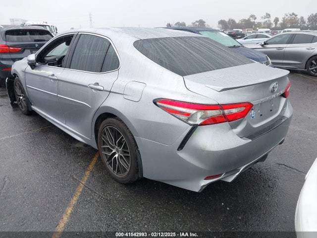 Toyota CAMRY SE 2018 4T1B11HK4JU657553 Image 3