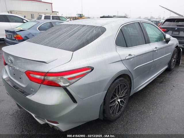 Toyota CAMRY SE 2018 4T1B11HK4JU657553 Image 4