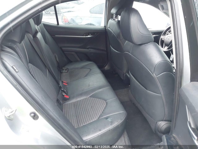 Toyota CAMRY SE 2018 4T1B11HK4JU657553 Image 8