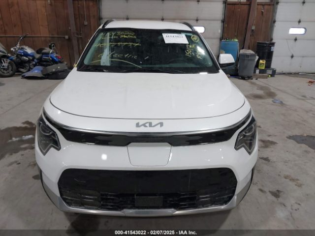 KNDCR3L18P5054734 KIA Niro Ev Wind