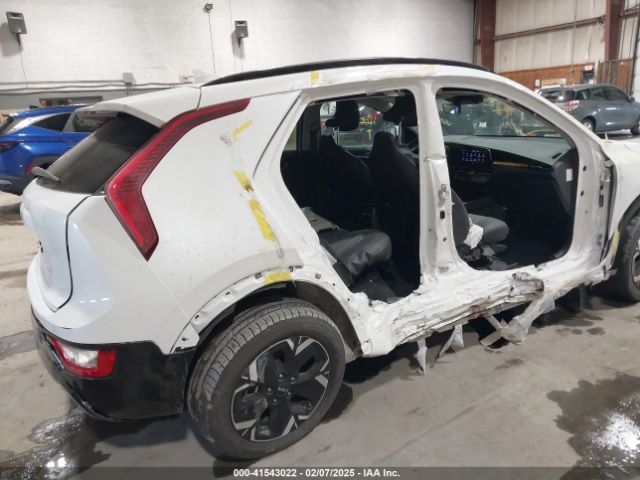 KNDCR3L18P5054734 KIA Niro Ev Wind