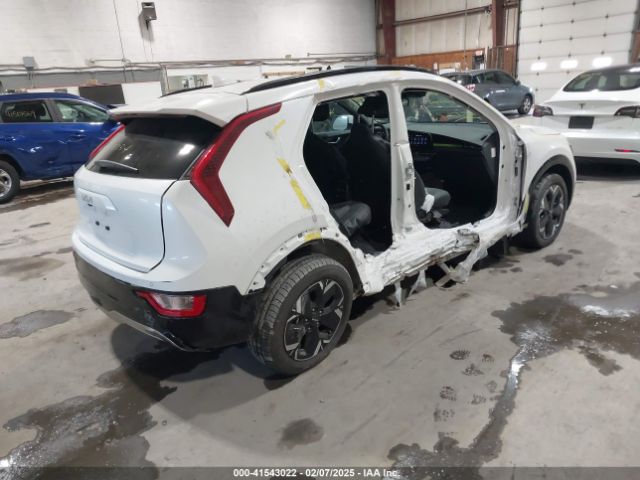 KNDCR3L18P5054734 KIA Niro Ev Wind