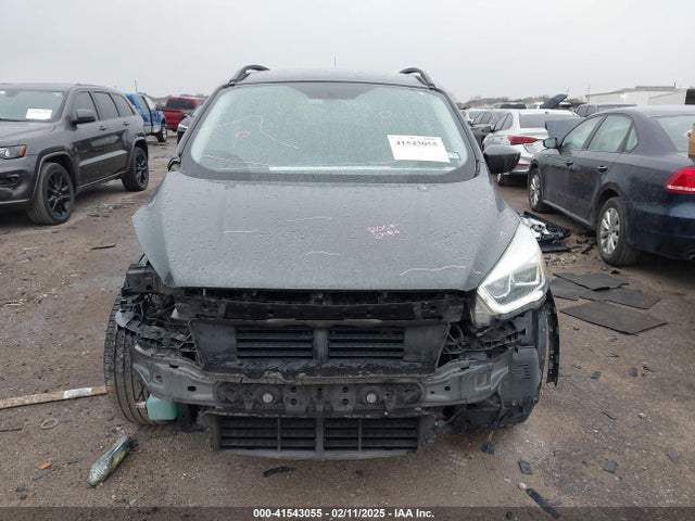 1FMCU0GD7HUA61159 Ford ESCAPE SE