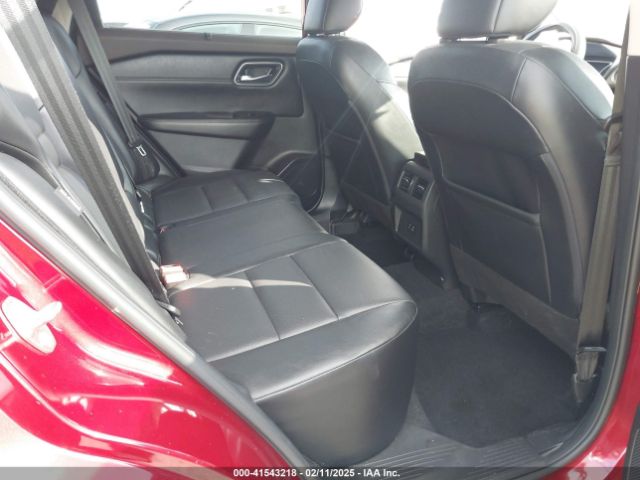 JN8AT3BA6MW022546 Nissan Rogue Sv Fwd