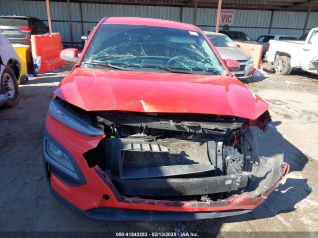 KM8K12AA7LU585838 Hyundai Kona Se