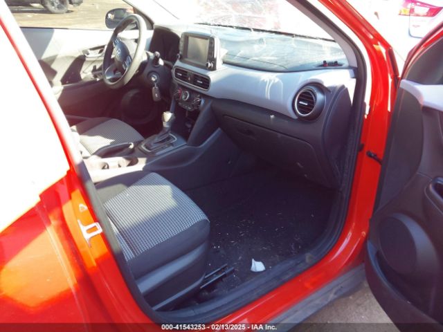 KM8K12AA7LU585838 Hyundai Kona Se