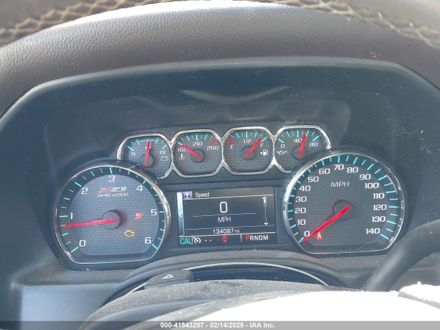 1GCRCREHXFZ267054 Chevrolet Silverado 1500 2lt